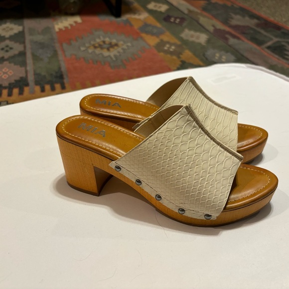 MIA faux snakeskin cream clunky heel - Picture 5 of 9